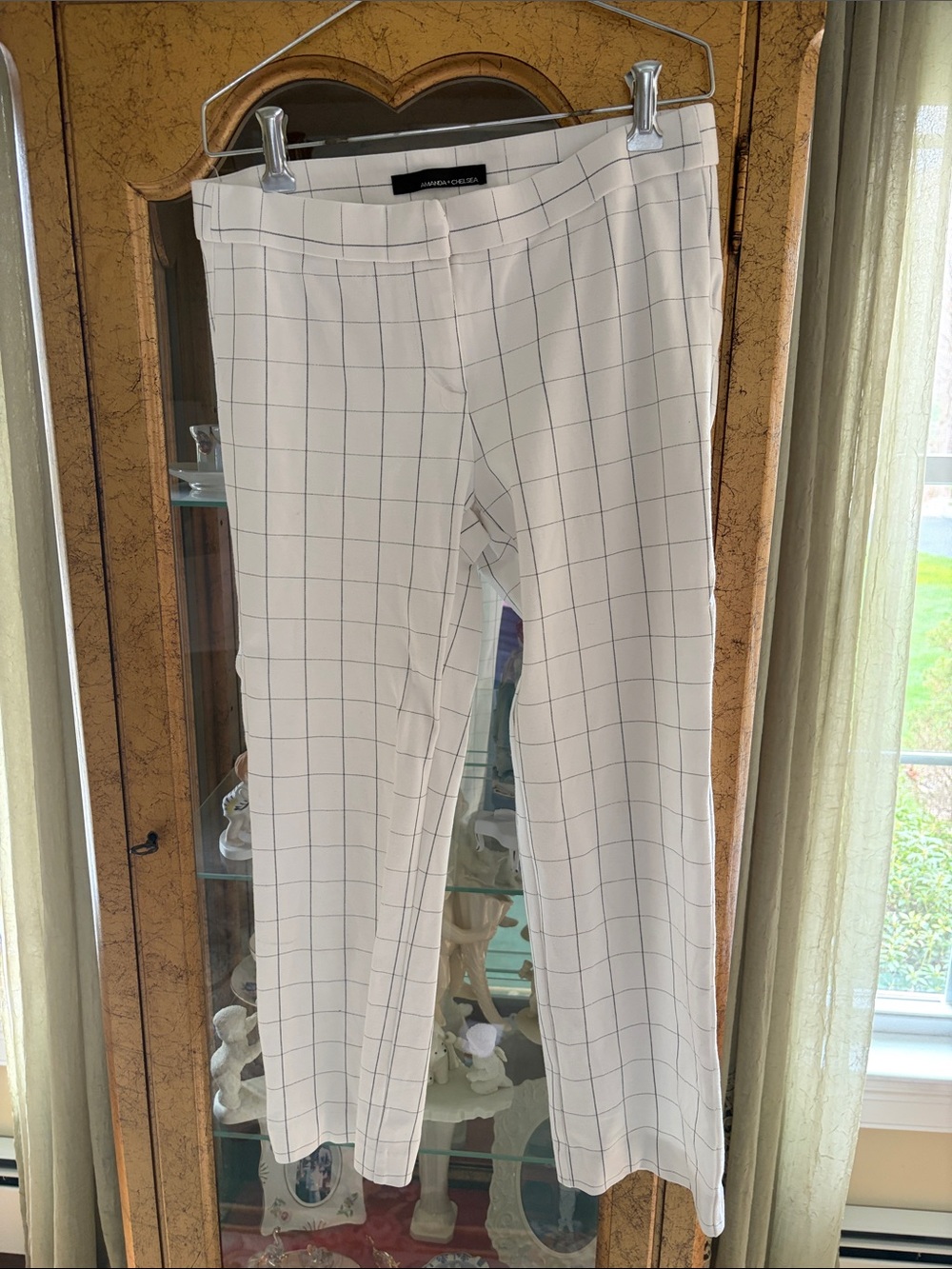 Amanda & Chelsea White Windowpane Cropped Pants